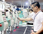 Ngành may mặc Việt Nam: Cơ hội phát triển và thách thức về nhân lực